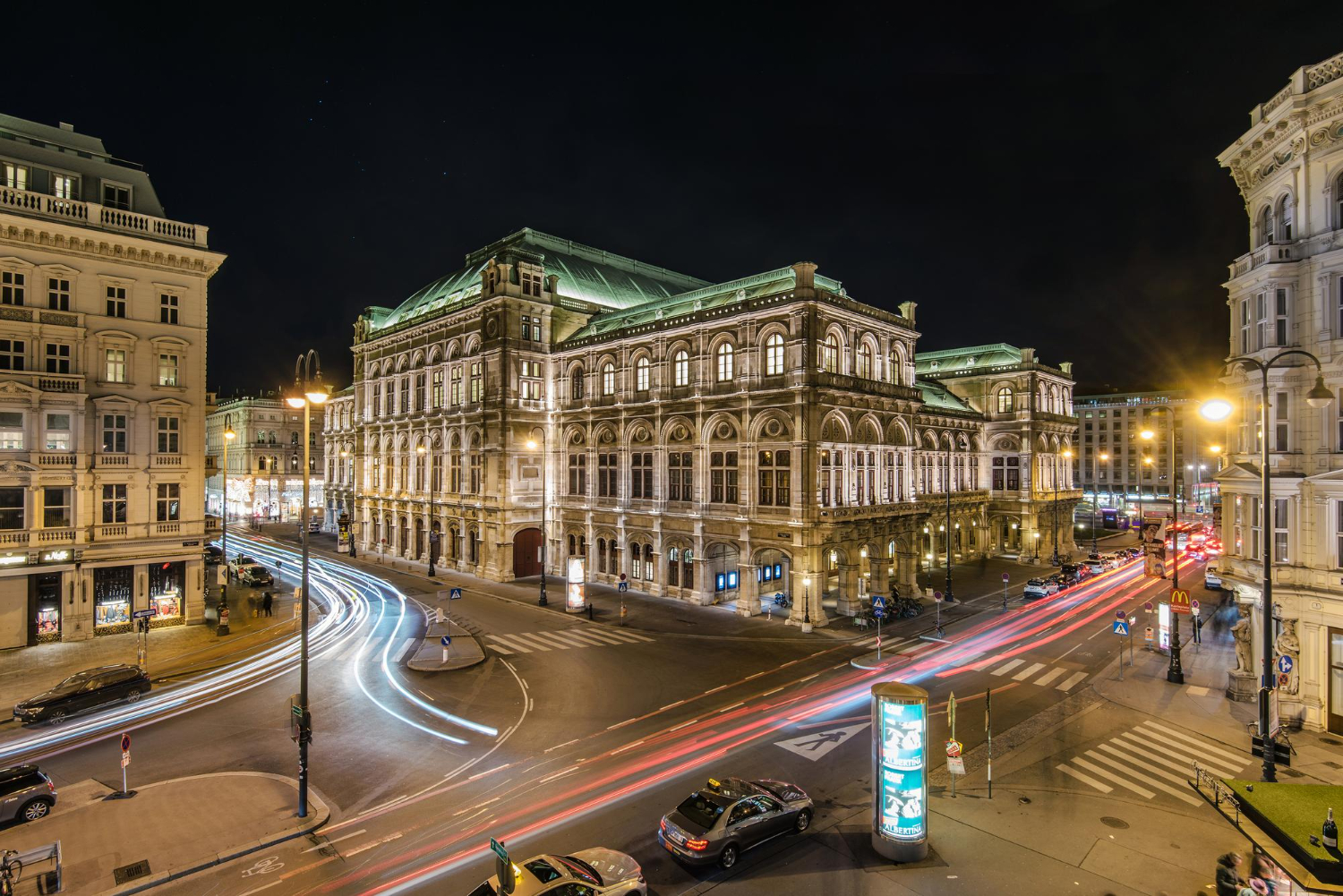 Vienna at Night Hintergrundbild